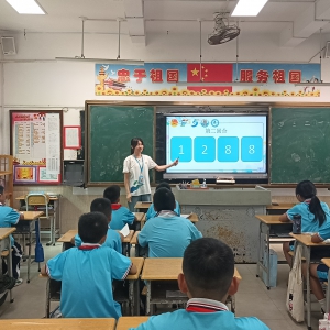 ⾛进乡村、点亮青春———“扬帆筑梦”突击队