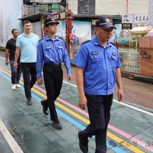 城管部门加强榕园周边市容环境秩序管理