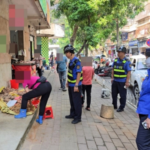 多部门联合开展市容秩序整治行动