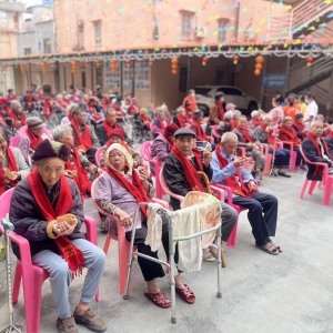 巾帼志愿者暖心相伴 北街颐养院重阳暖意浓